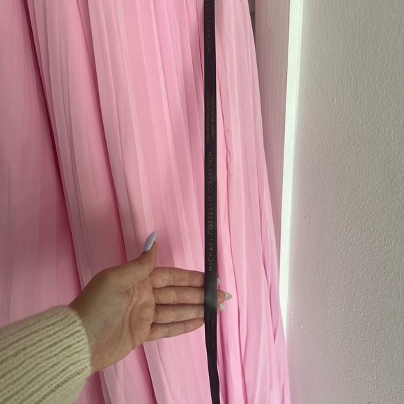 Michael Costello Asymmetric One-Shoulder Gown; size 10 - Picture 6 of 8